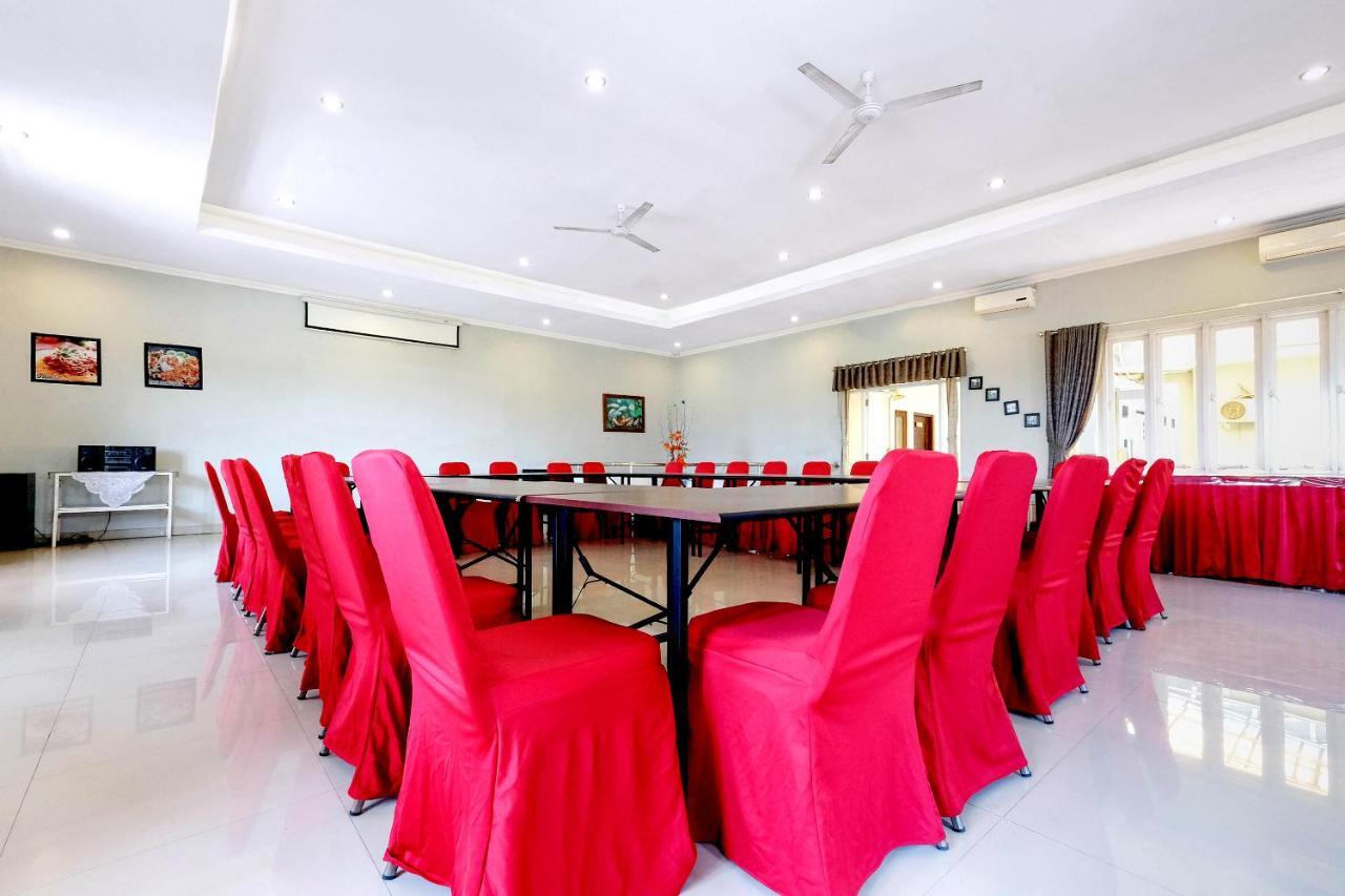 Reddoorz Plus @ Hotel Star 88 Tugu Dış mekan fotoğraf